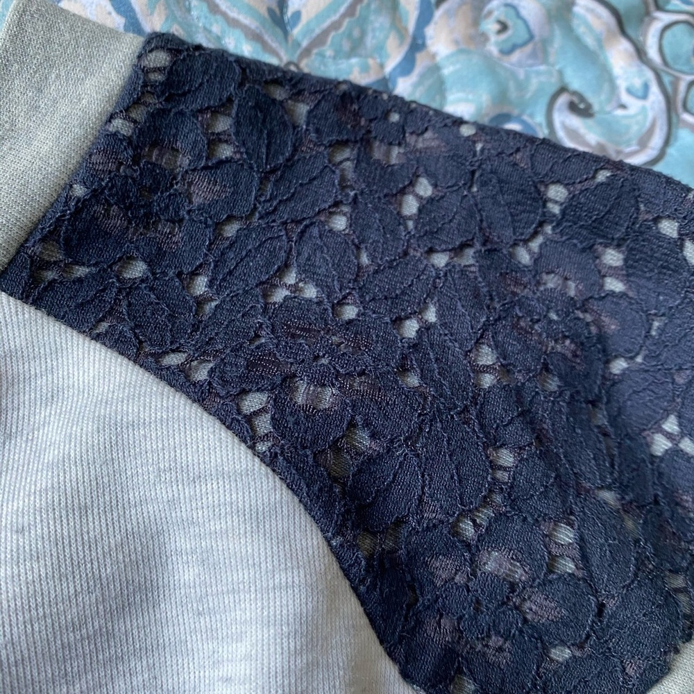 Jcrew sweater. Excellent condition. Size S - Picture 2 of 5
